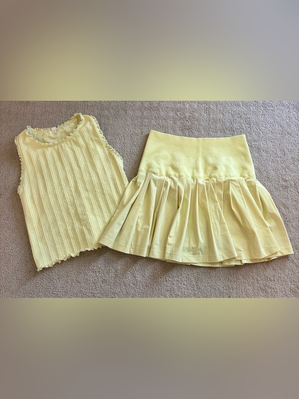 Wilson Yellow Midtown Skirt & JoyLab Tank Size Small